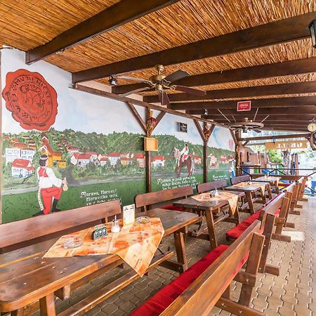 Mutěnice Penzion San Marco - Pod Budama酒店 外观 照片